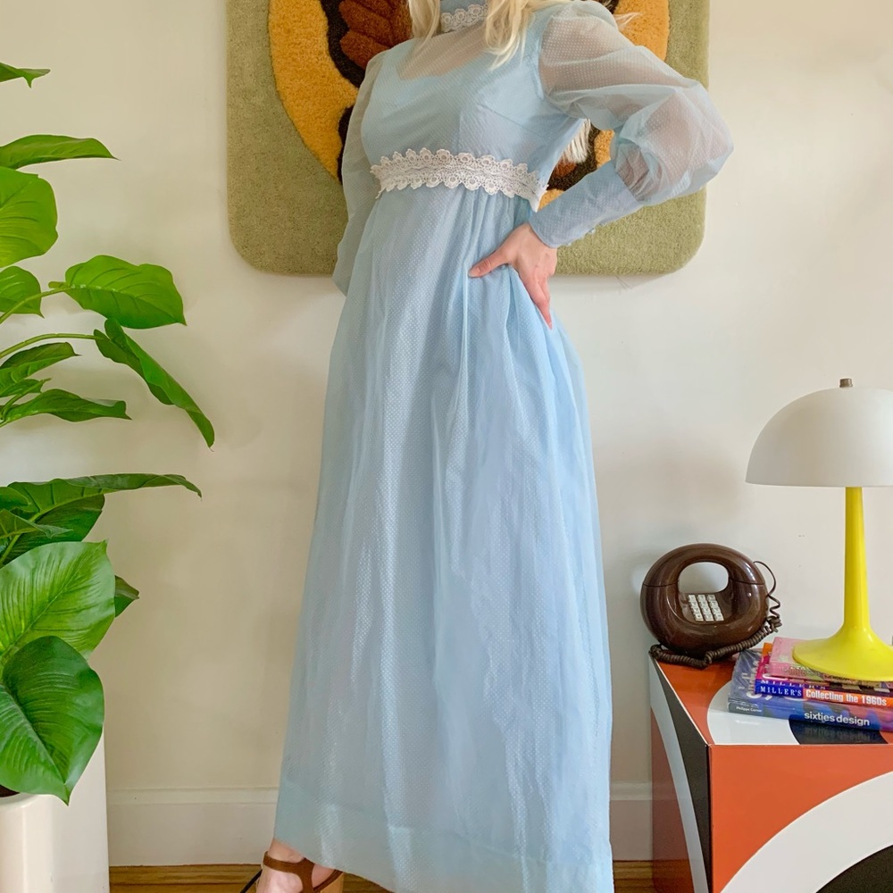 Vintage 60s sheer bishop sleeve Swiss dot maxi - Picture 4 of 5